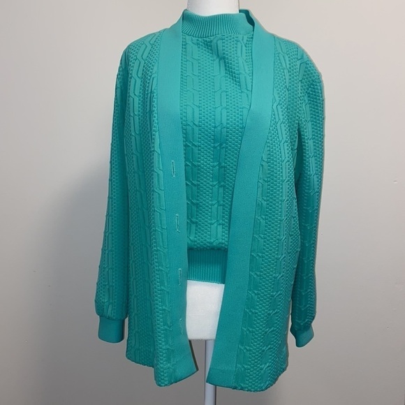 Montgomery ward Tops - Vintage 70’sMontgomery ward cardigan & top set